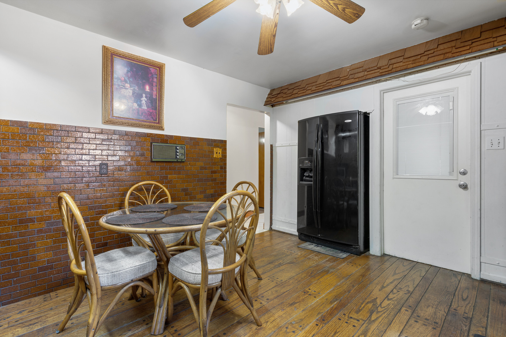 1207 Colorado Avenue, Joliet, IL 60435