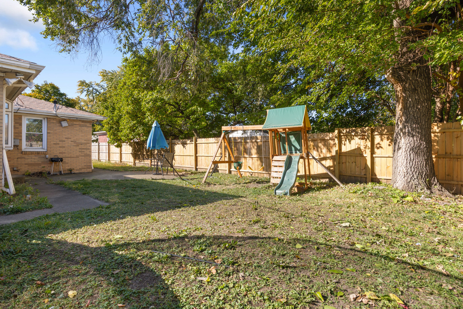 1207 Colorado Avenue, Joliet, IL 60435