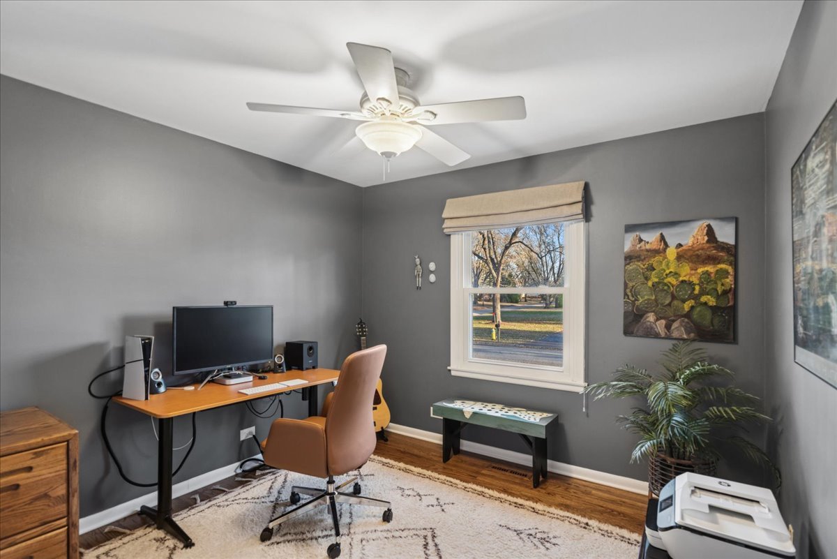 15342 W Clover Lane, Libertyville, IL 60048