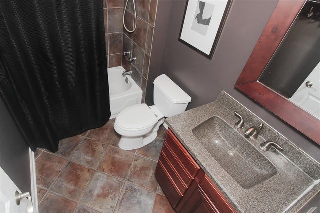 511 Aurora Avenue #416, Naperville, IL 60540