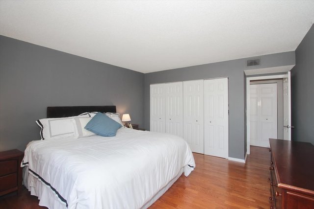 511 Aurora Avenue #416, Naperville, IL 60540