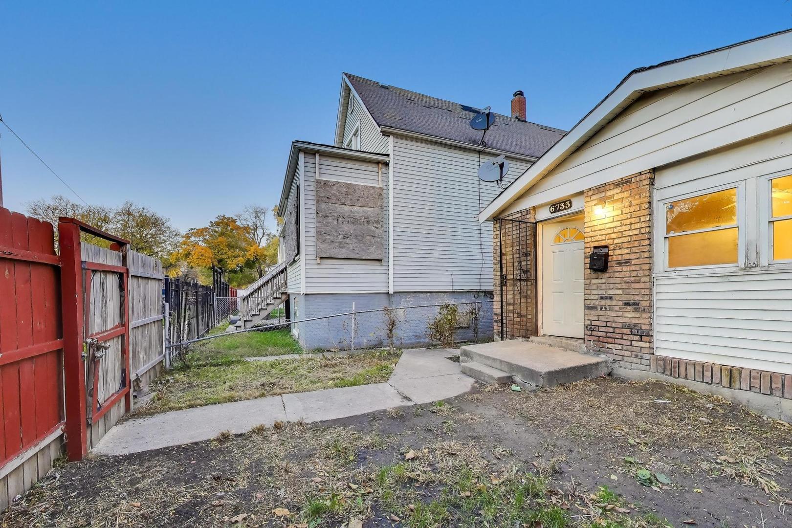 6733 S Throop Street, Chicago, IL 60636