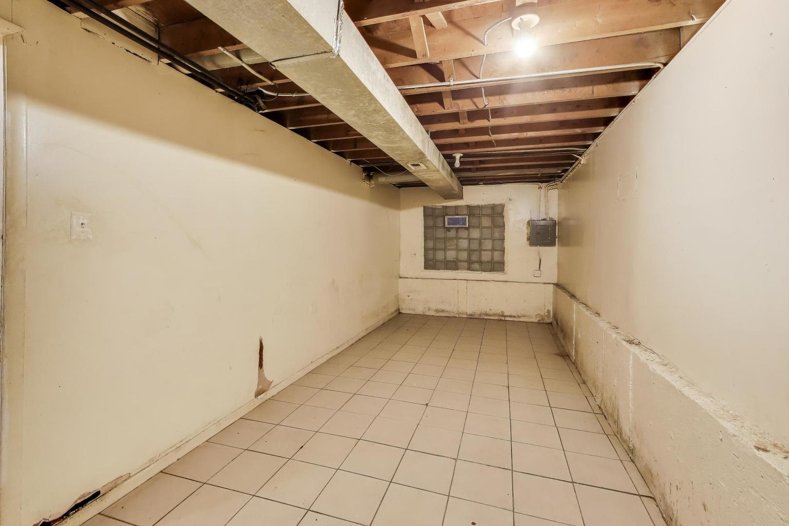 6733 S Throop Street, Chicago, IL 60636