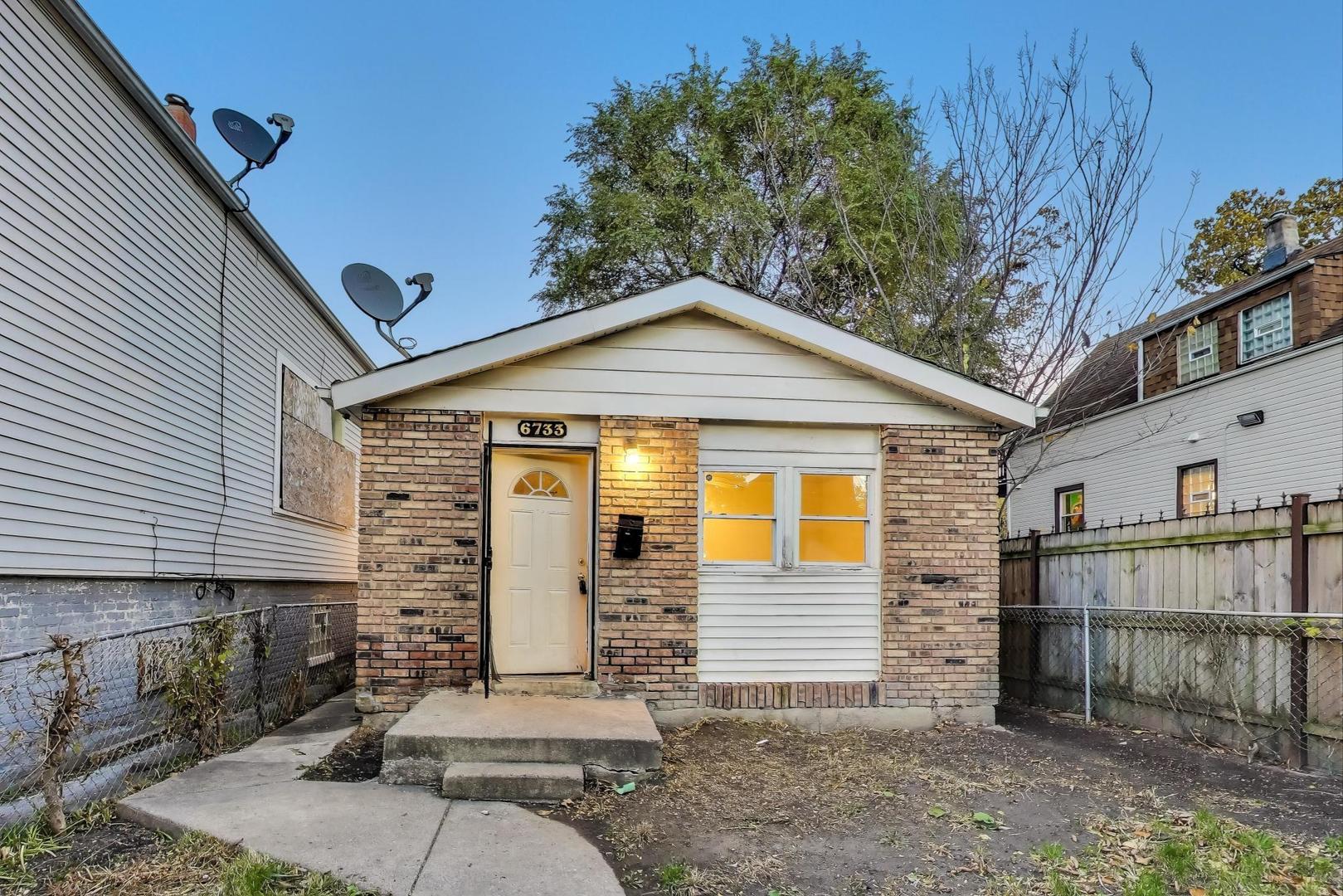 6733 S Throop Street, Chicago, IL 60636