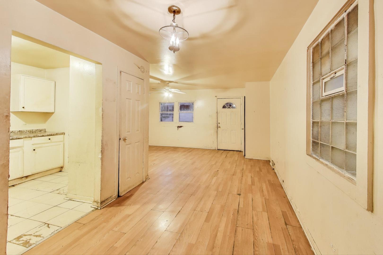 6733 S Throop Street, Chicago, IL 60636