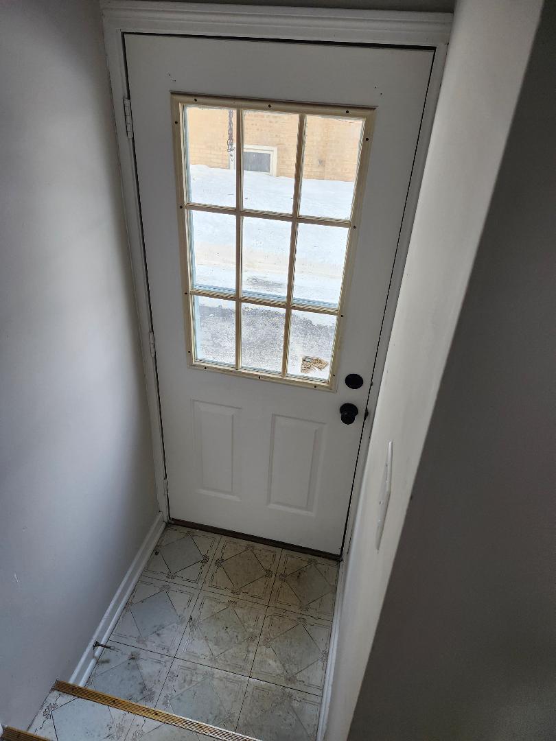 1433 Bristol Avenue, Westchester, IL 60154