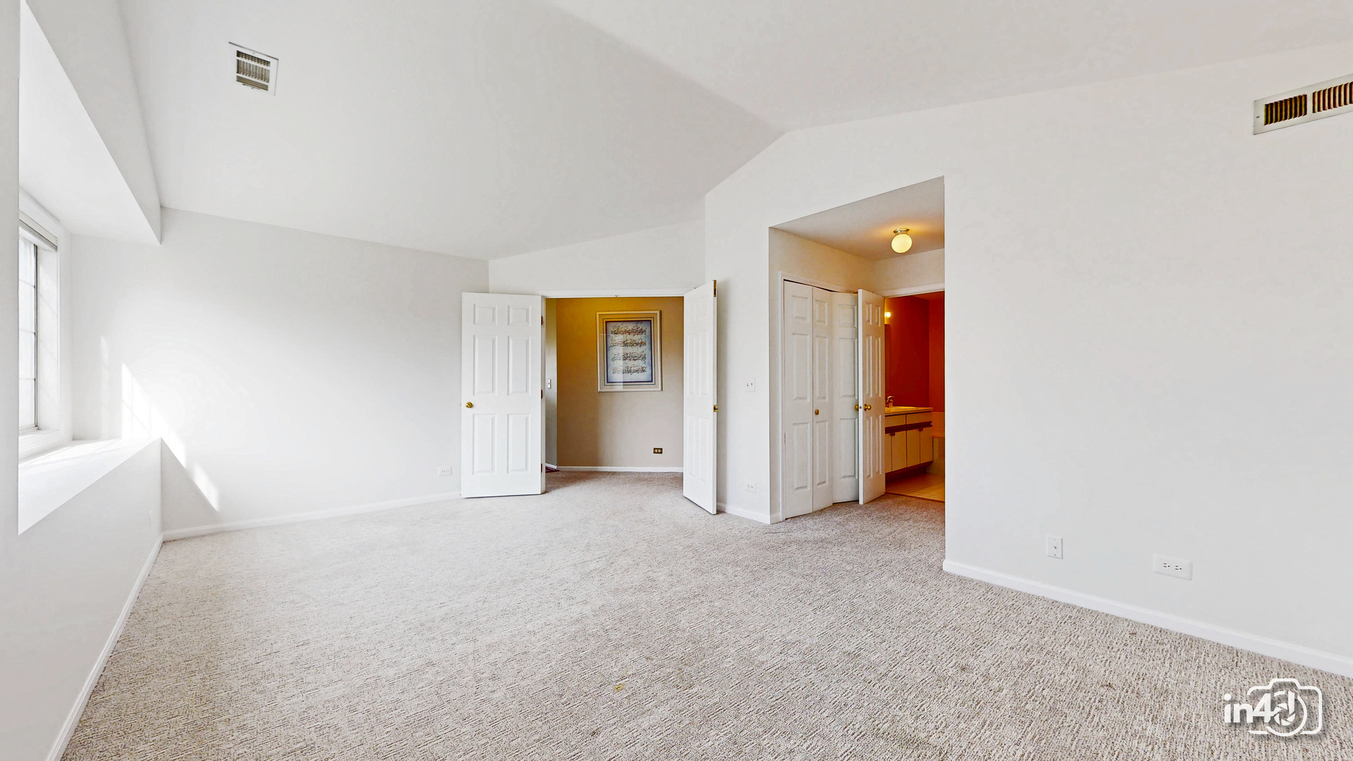 2450 Raleigh Court #2, Schaumburg, IL 60193