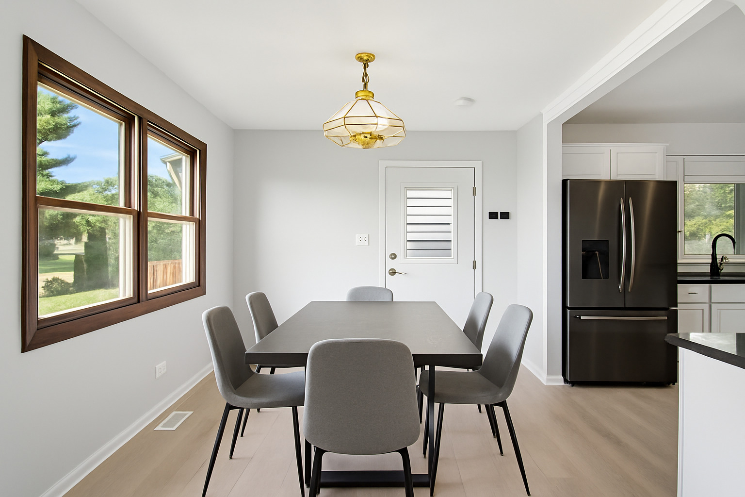 26W278 Harrison Avenue, Winfield, IL 60190