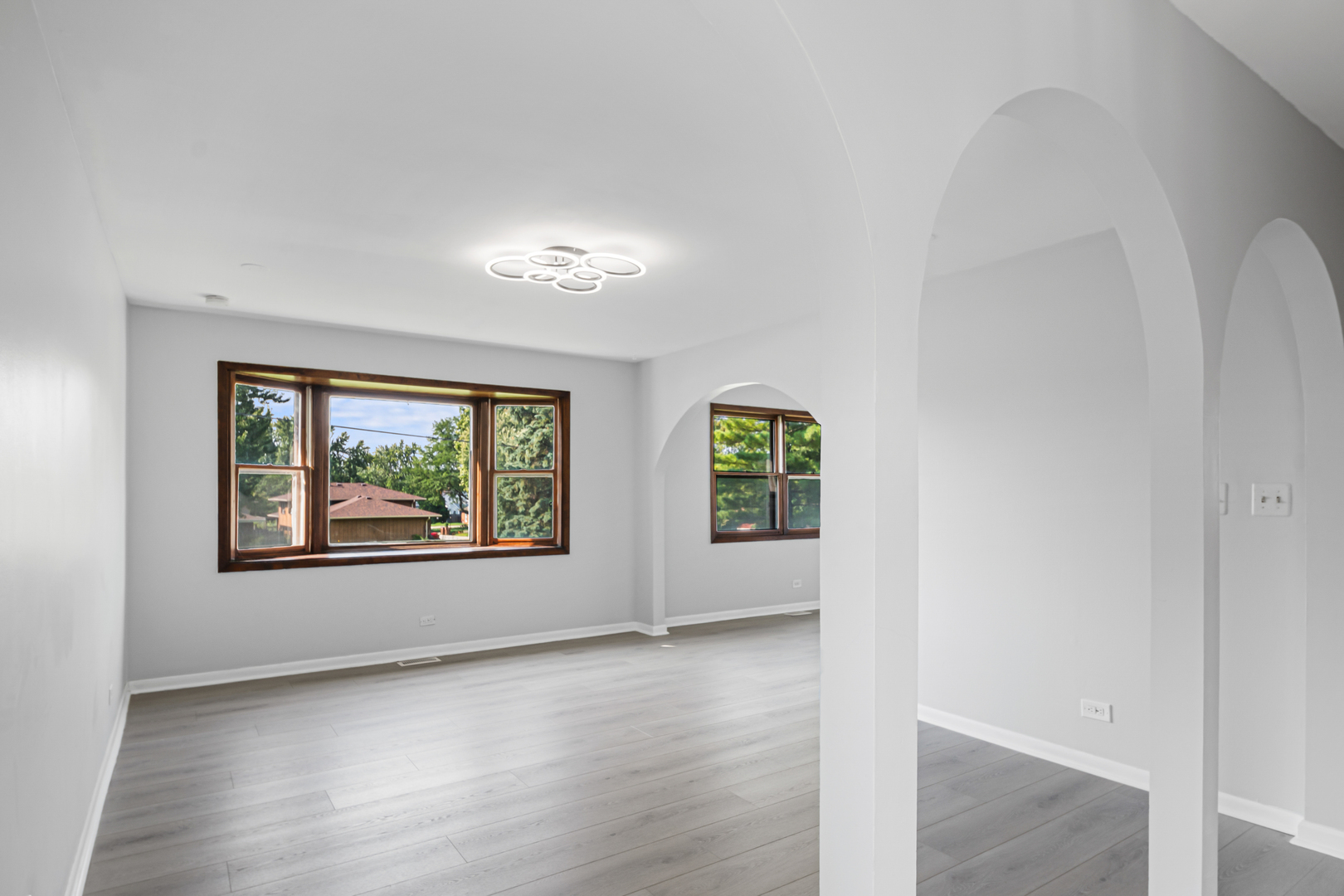 26W278 Harrison Avenue, Winfield, IL 60190