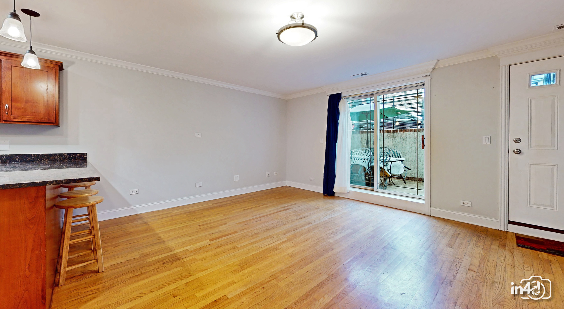 1504 W Augusta Boulevard #1, Chicago, IL 60642