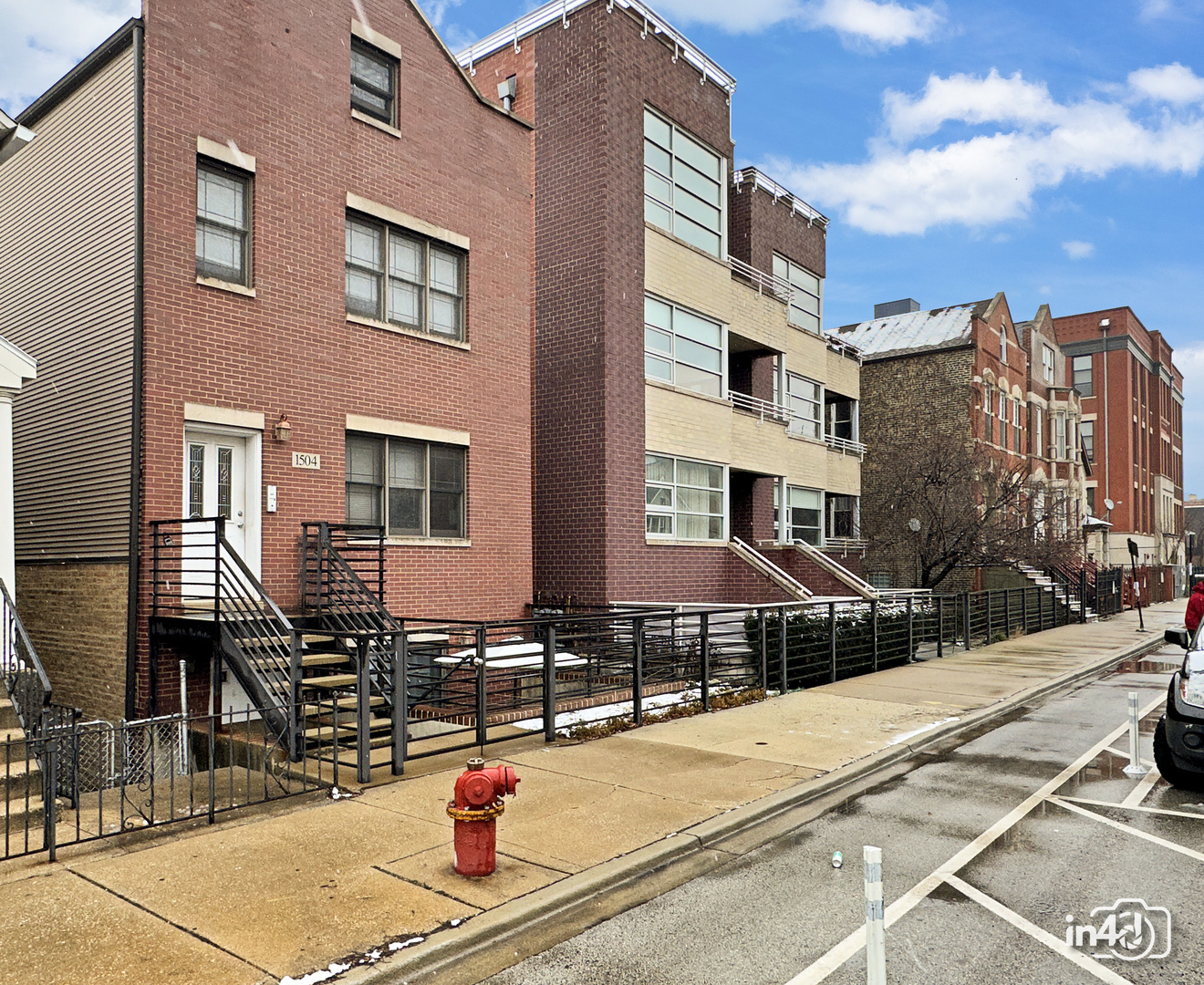 1504 W Augusta Boulevard #1, Chicago, IL 60642