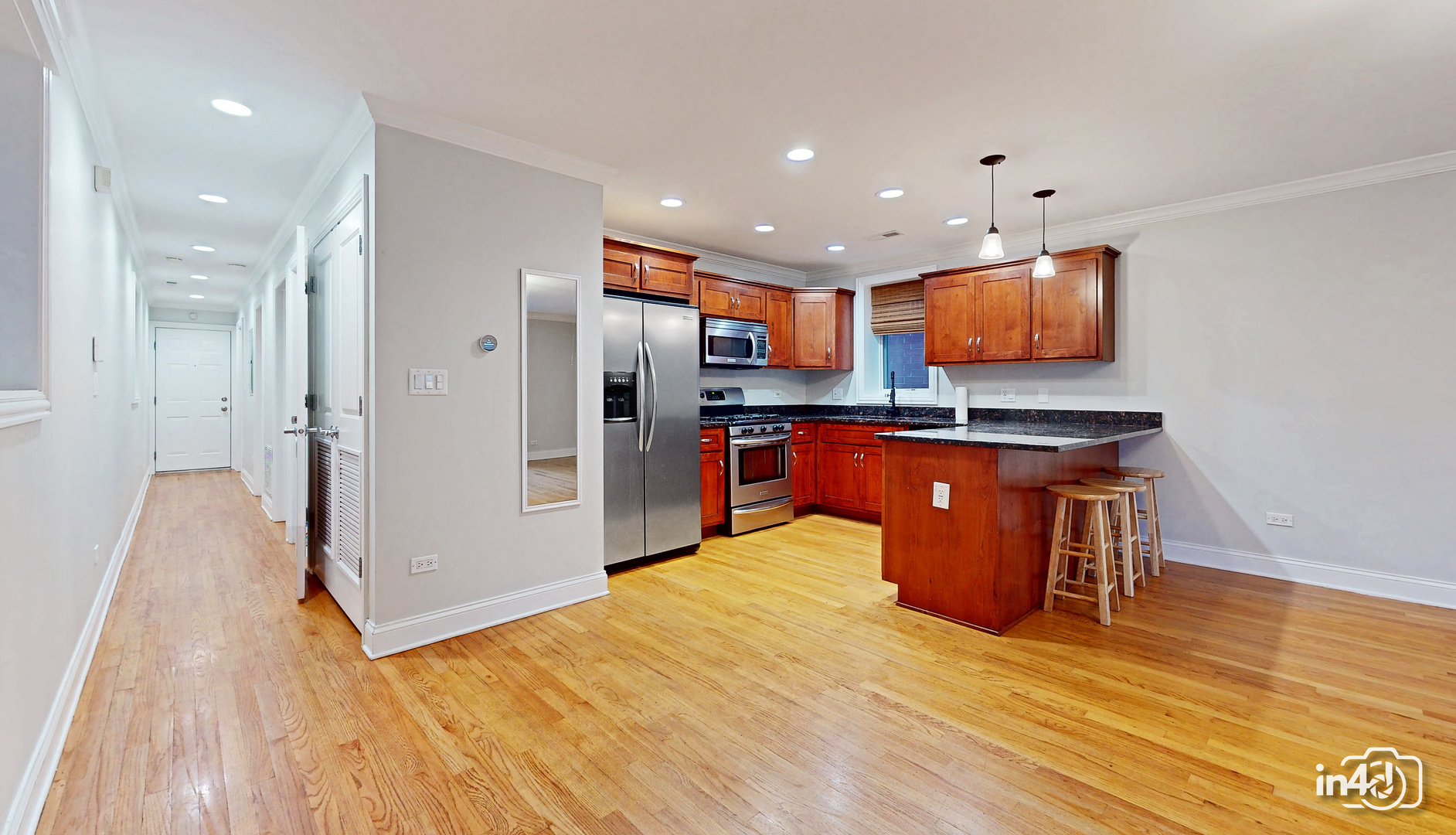 1504 W Augusta Boulevard #1, Chicago, IL 60642