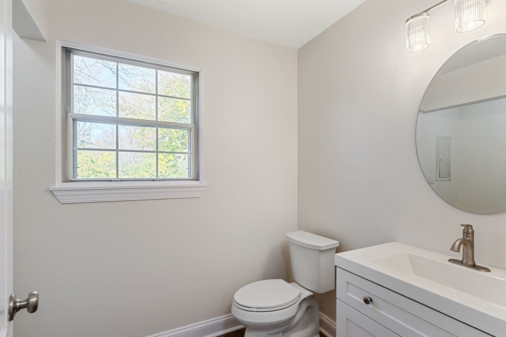 3324 Greenwich Lane, Island Lake, IL 60042