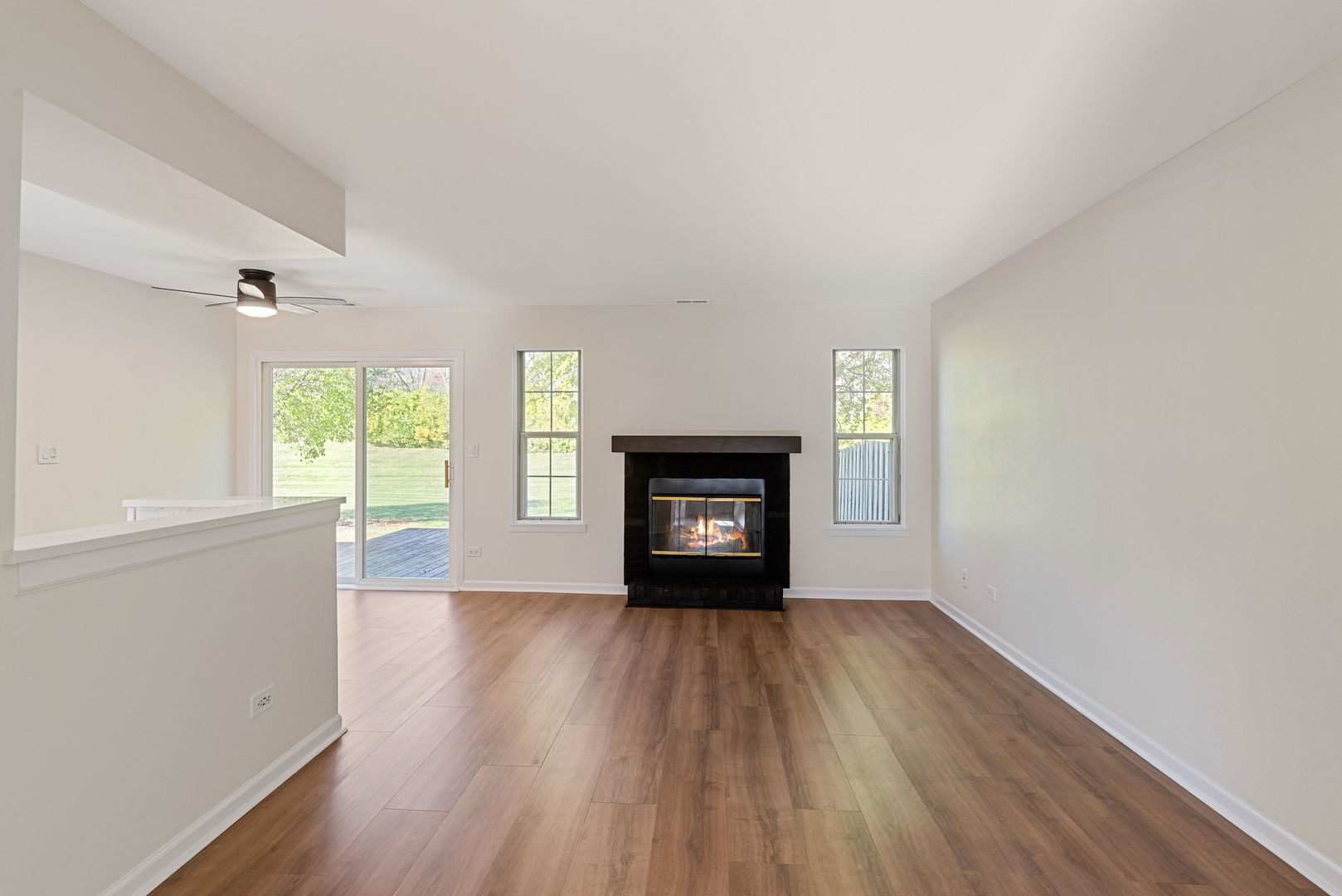 3324 Greenwich Lane, Island Lake, IL 60042