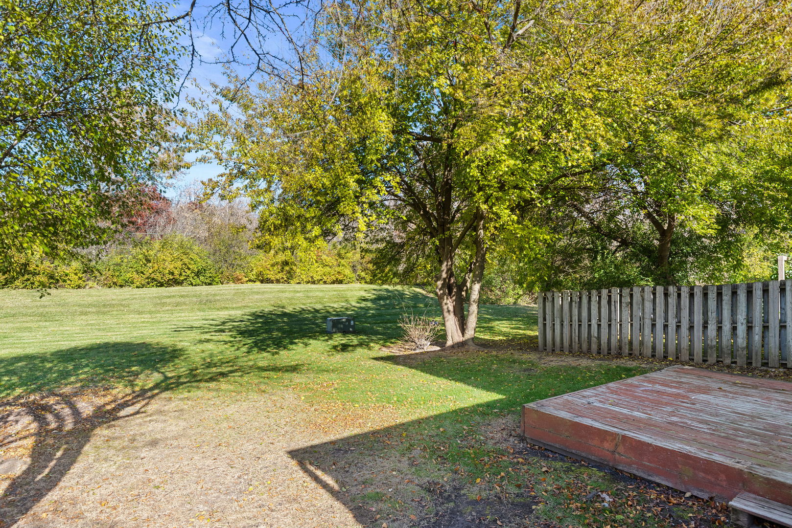 3324 Greenwich Lane, Island Lake, IL 60042