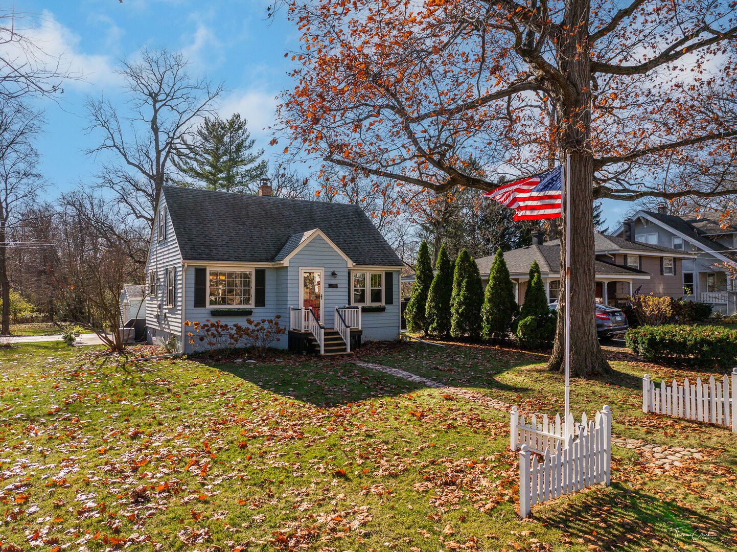 1901 Curtiss Street, Downers Grove, IL 60515