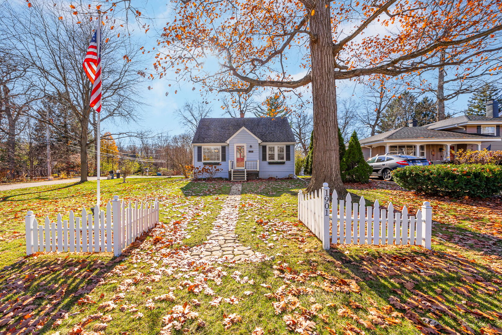 1901 Curtiss Street, Downers Grove, IL 60515