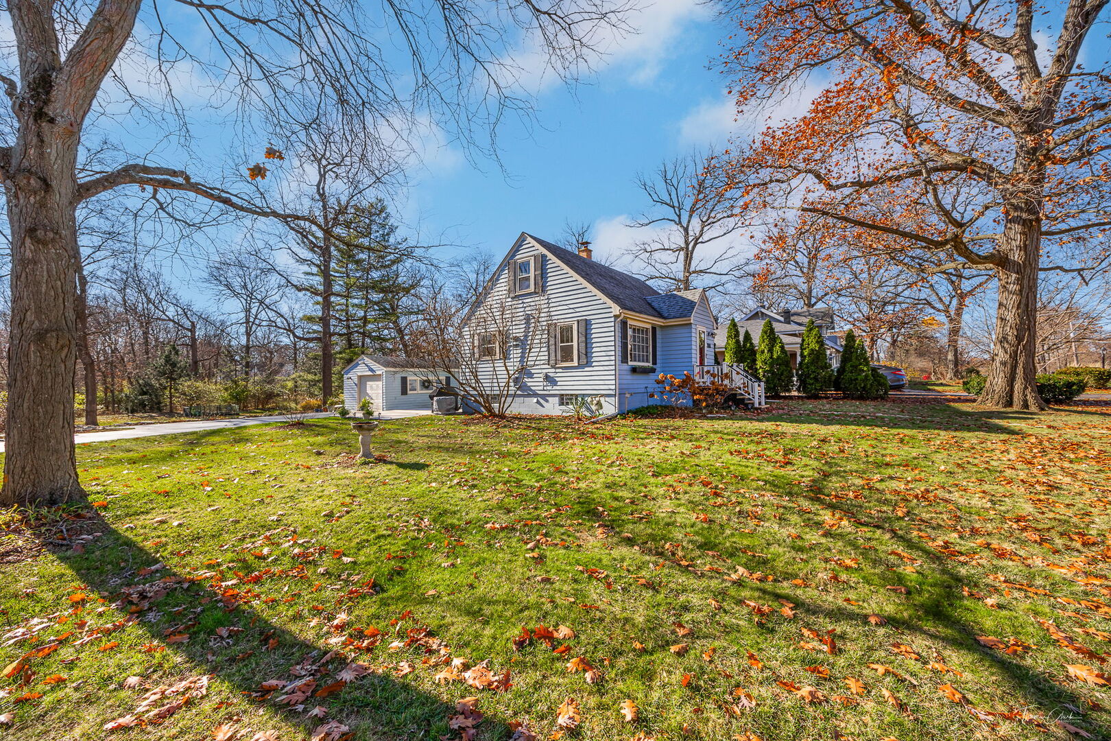 1901 Curtiss Street, Downers Grove, IL 60515