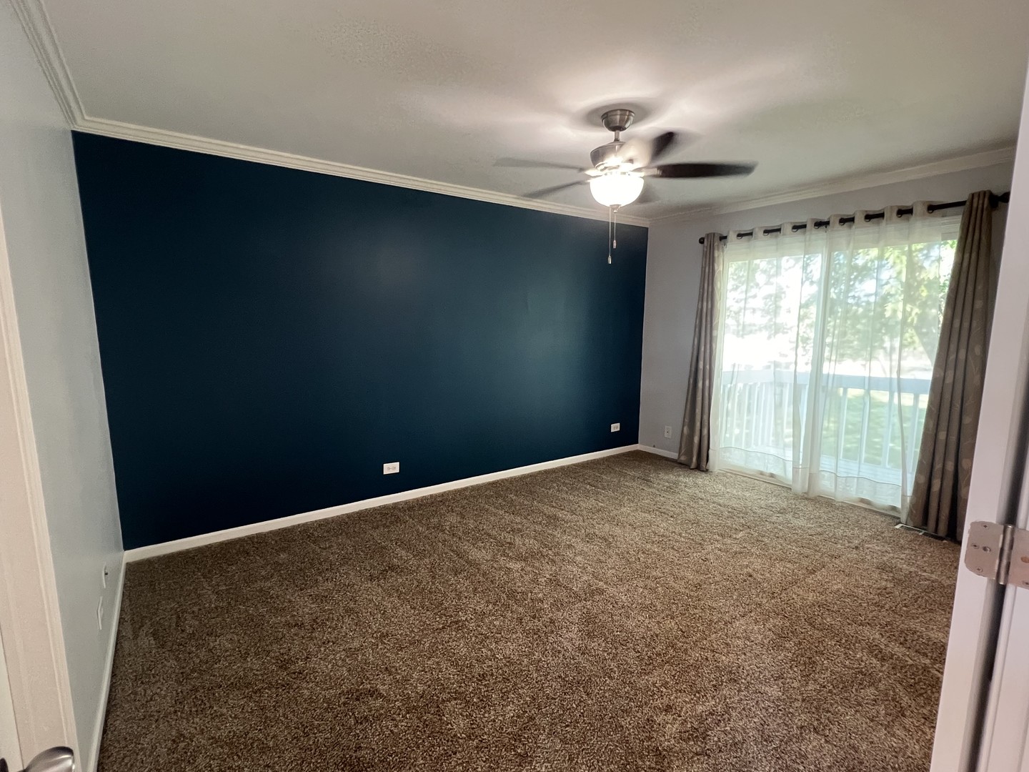 2023 Raleigh Place, Hoffman Estates, IL 60169