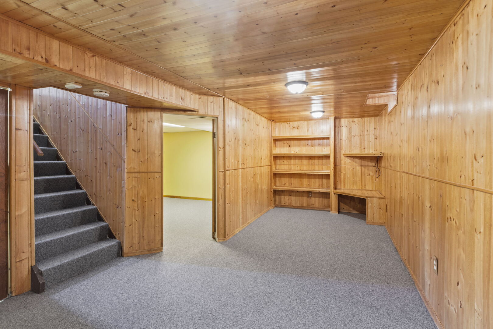 Streamwood, IL 60107