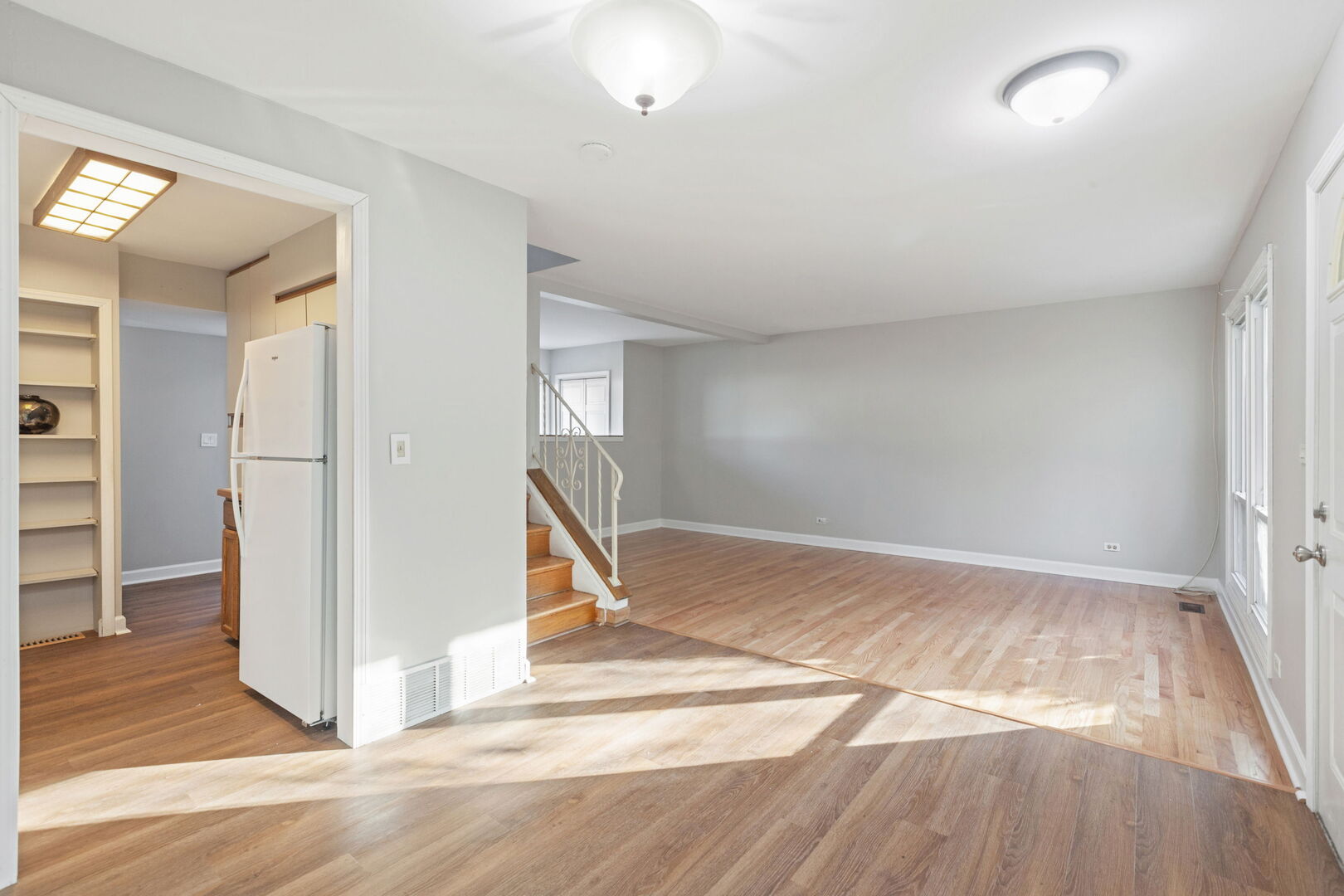 Streamwood, IL 60107