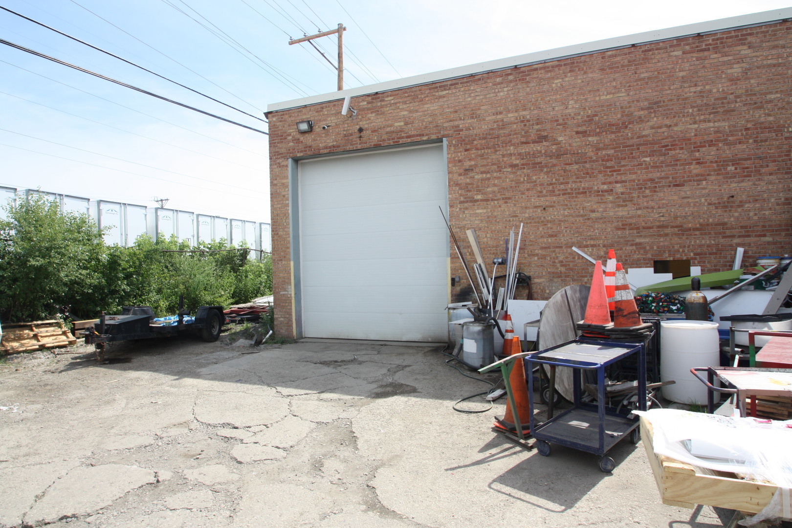 814 S Westwood Avenue, Addison, IL 60101