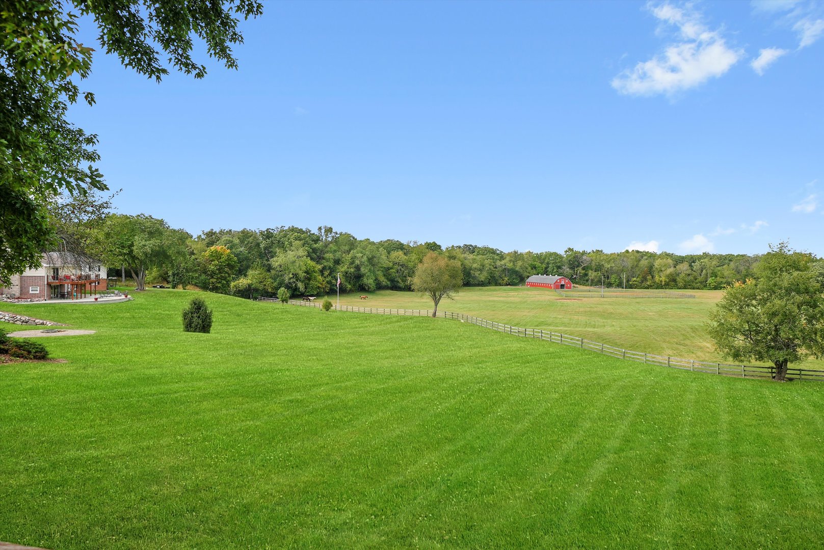 1406 W Lincoln Road, McHenry, IL 60051