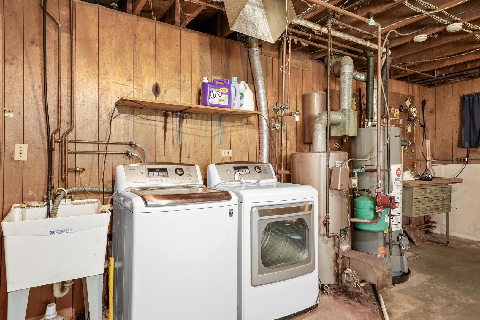 1406 W Lincoln Road, McHenry, IL 60051