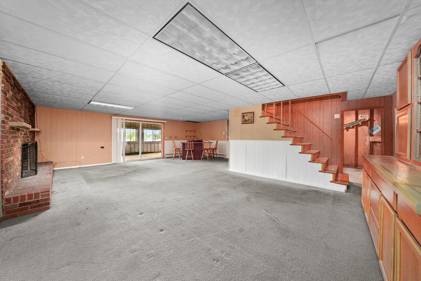 1406 W Lincoln Road, McHenry, IL 60051