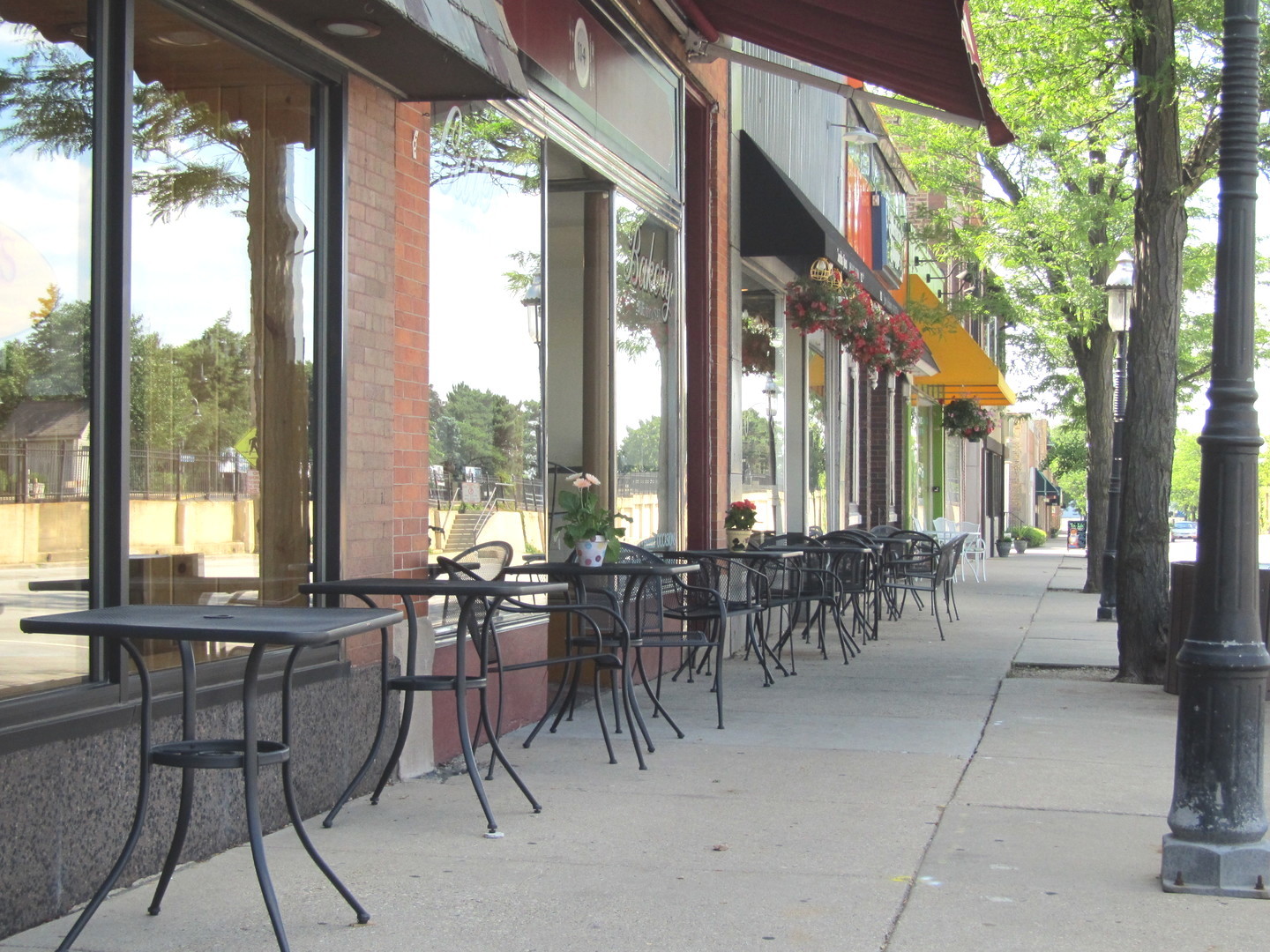 33 N CLIFTON Avenue #101, Park Ridge, IL 60068