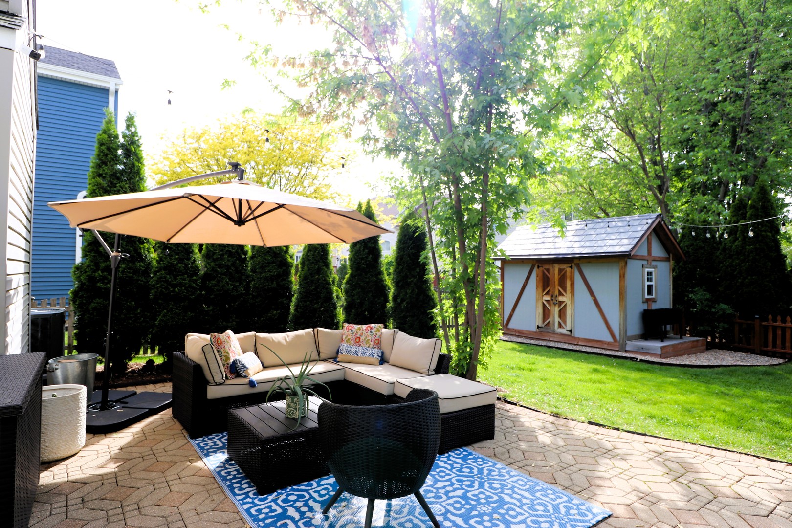 2207 Periwinkle Lane, Naperville, IL 60540