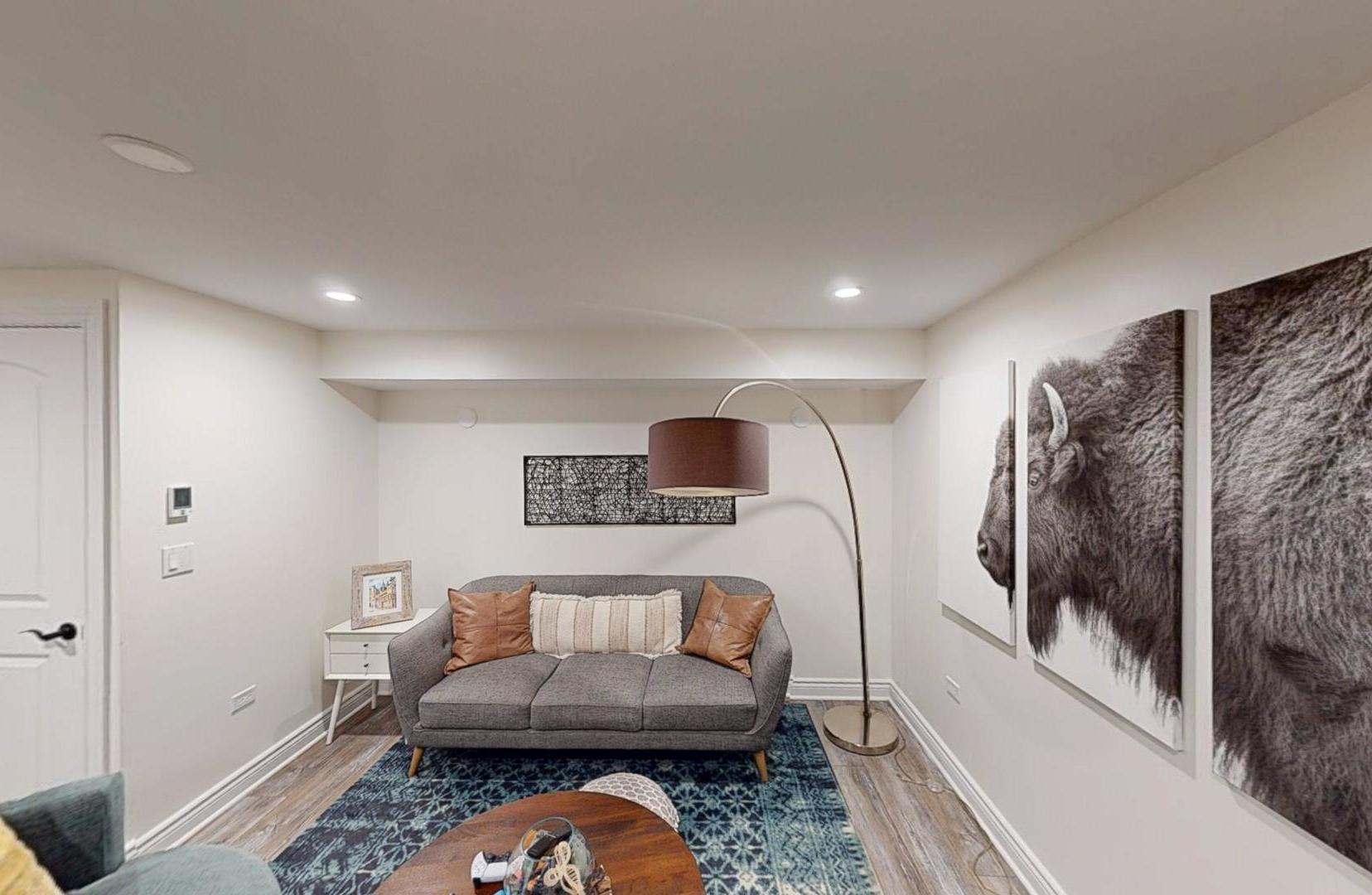 2207 Periwinkle Lane, Naperville, IL 60540