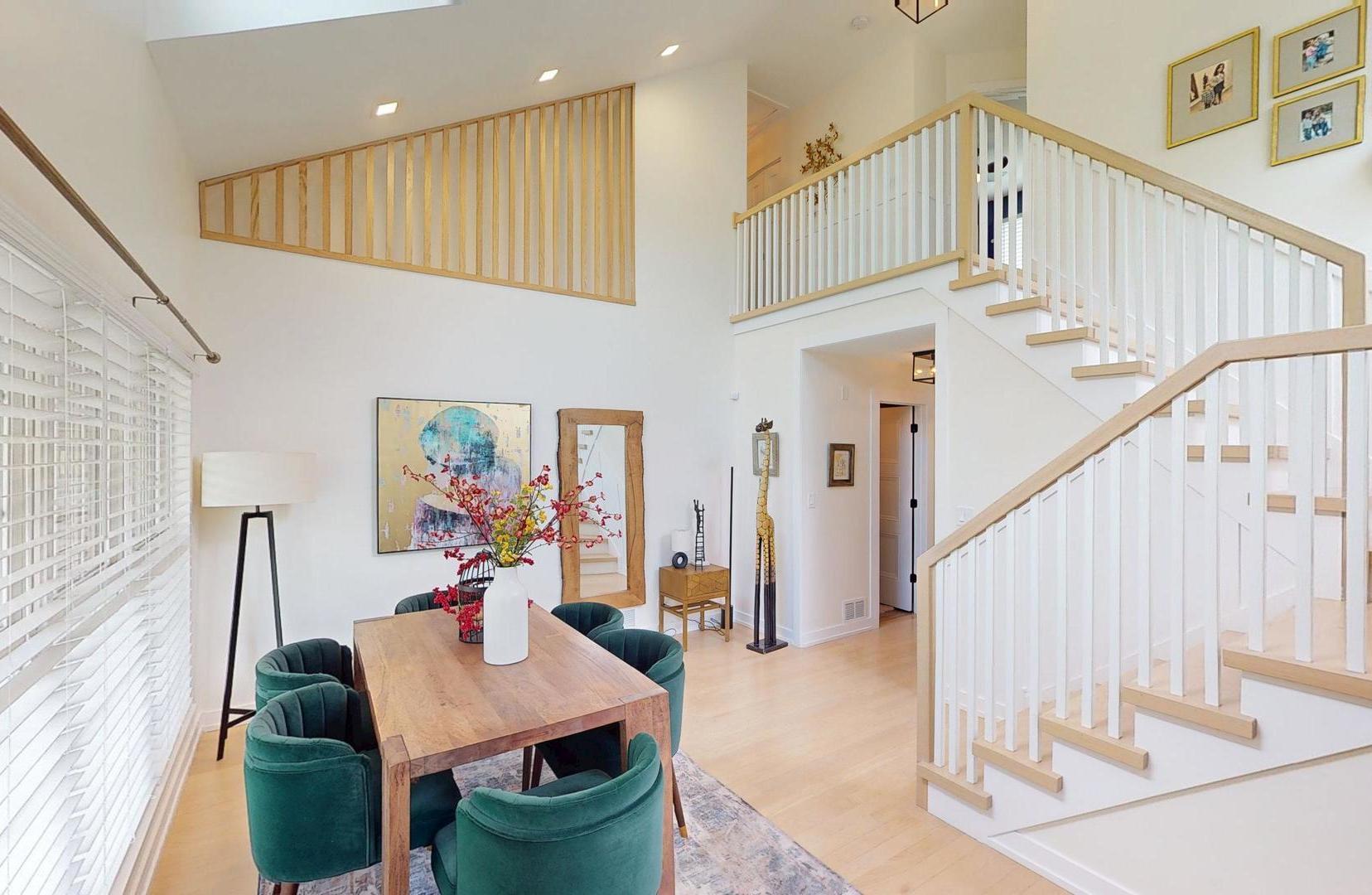 2207 Periwinkle Lane, Naperville, IL 60540