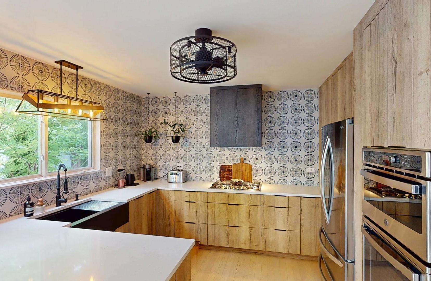 2207 Periwinkle Lane, Naperville, IL 60540