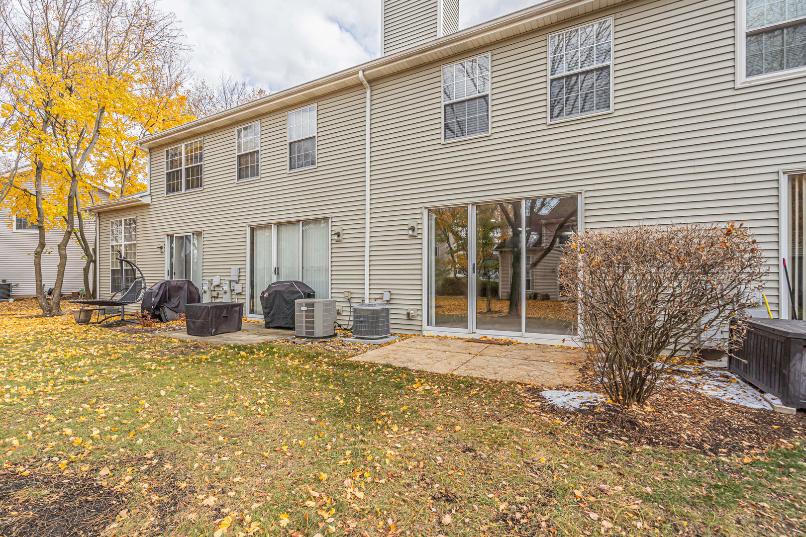 368 Glen Byrn Court, Schaumburg, IL 60194