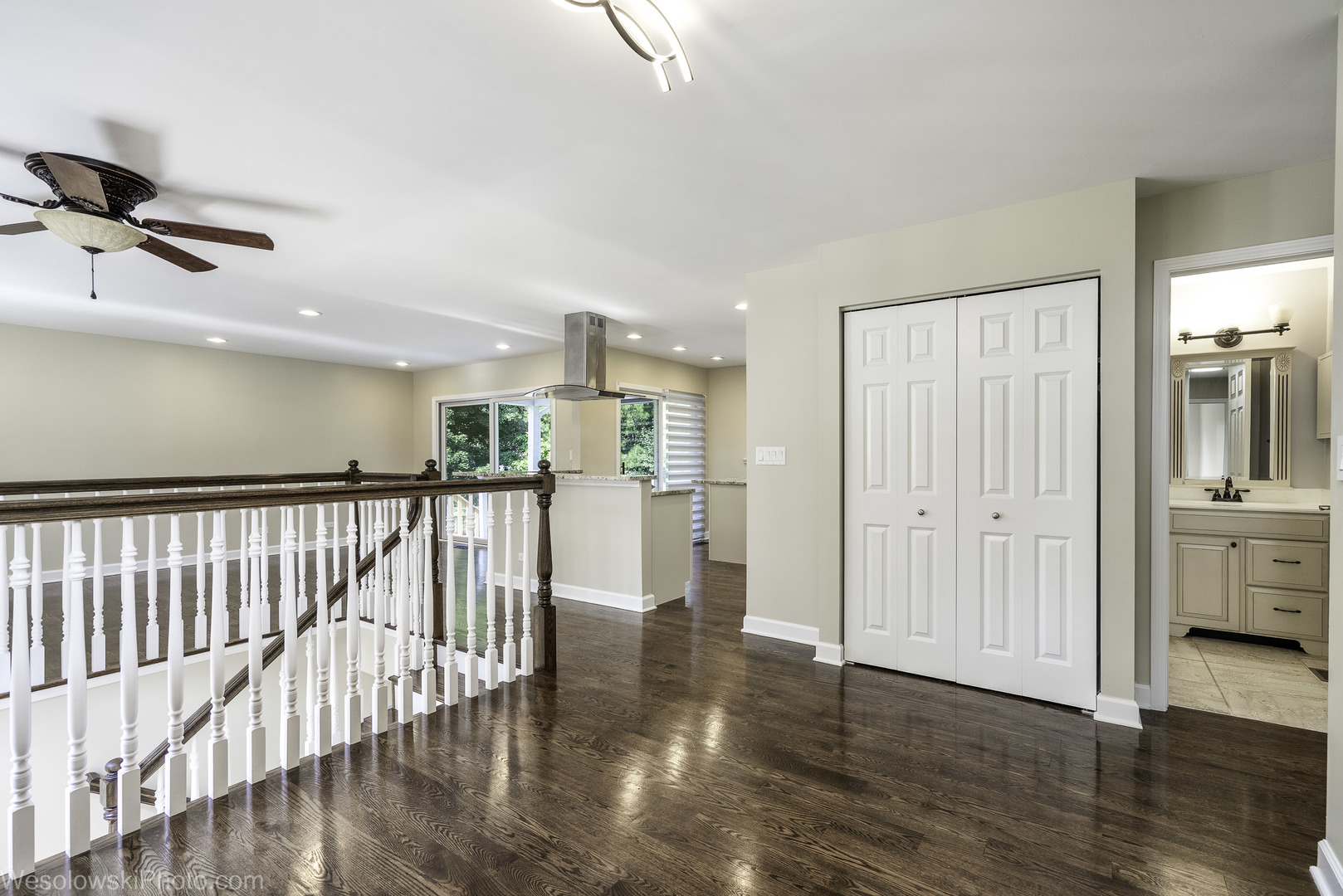 124 Midway Lane, Vernon Hills, IL 60061