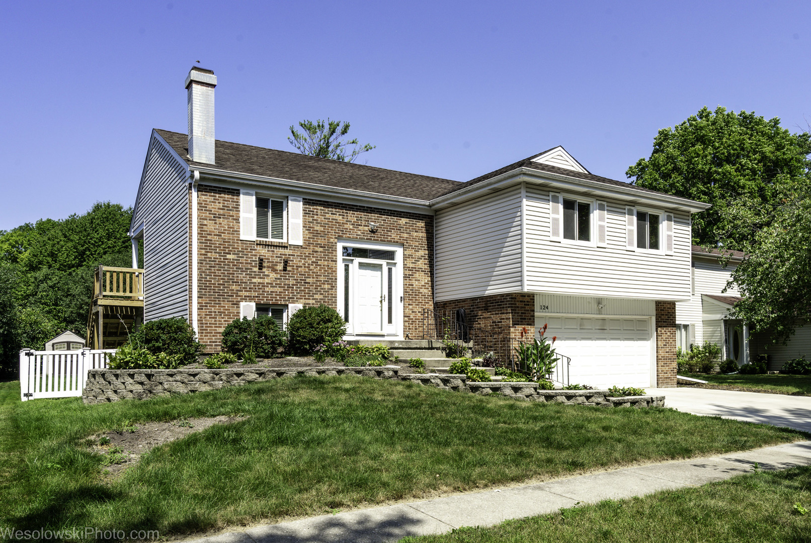 124 Midway Lane, Vernon Hills, IL 60061