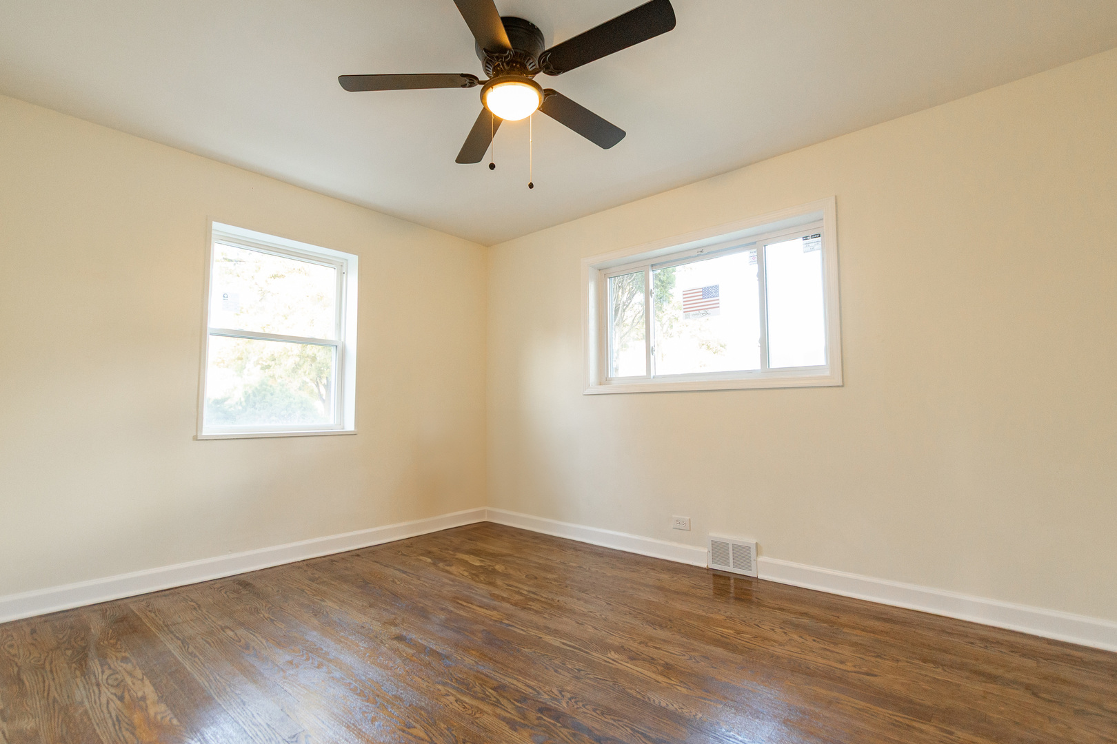 600 N Irving Avenue, Hillside, IL 60162