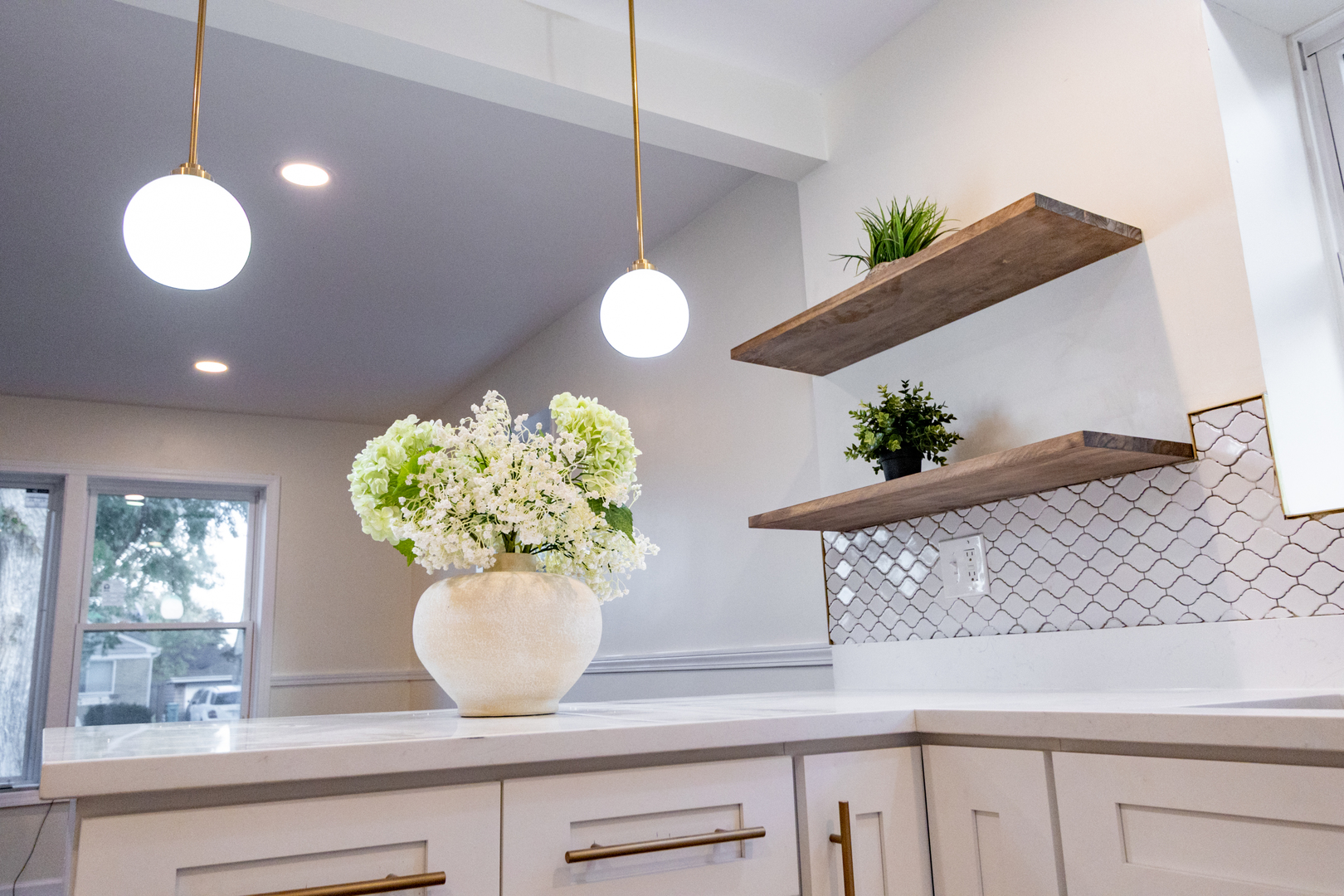 600 N Irving Avenue, Hillside, IL 60162