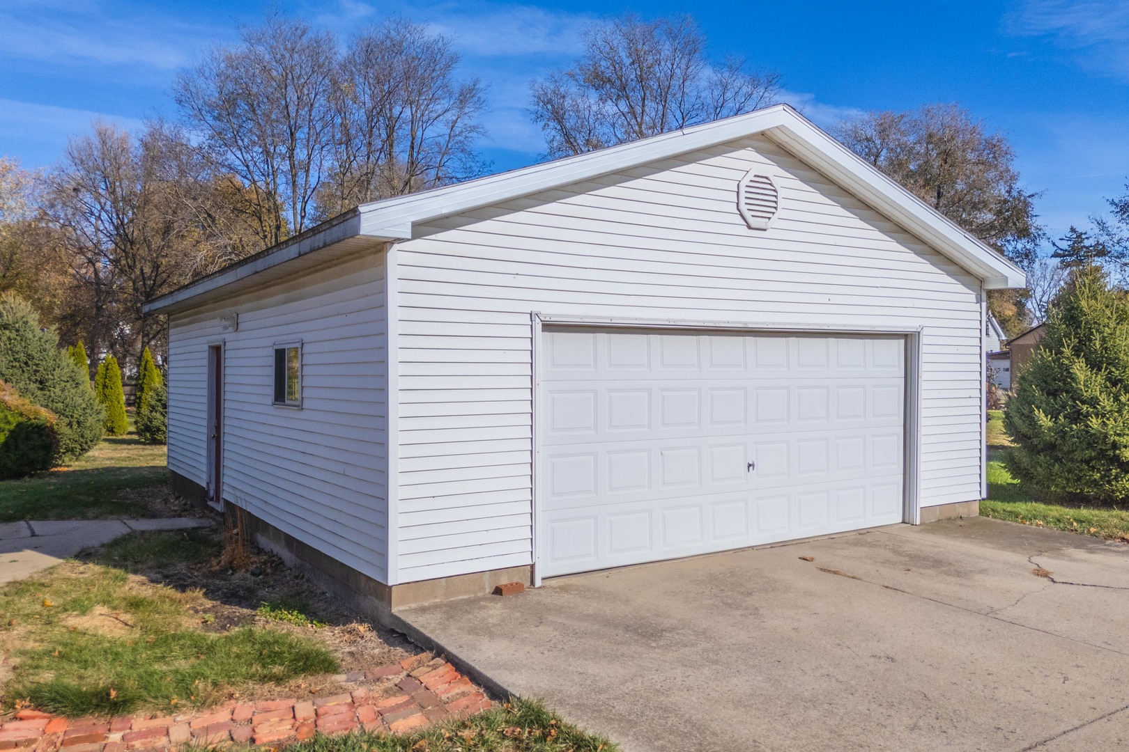 519 S 6th Street, Fairbury, IL 61739