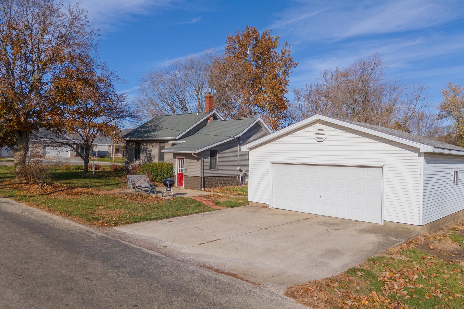 519 S 6th Street, Fairbury, IL 61739