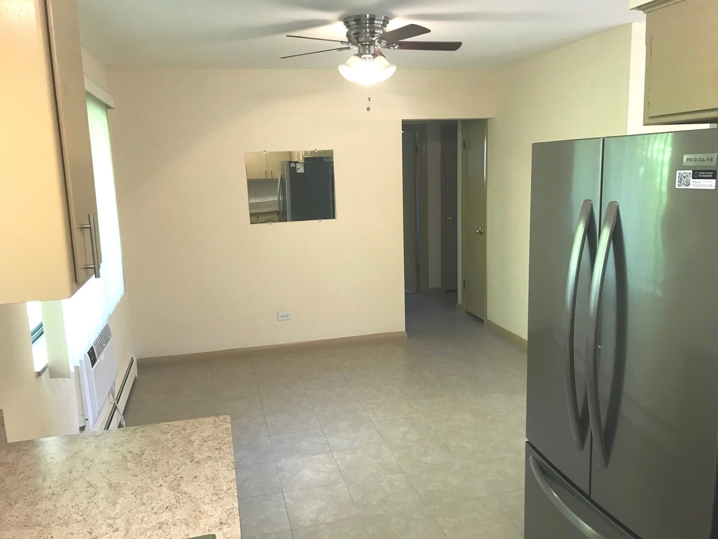 725 BUSSE Highway #10, Park Ridge, IL 60068