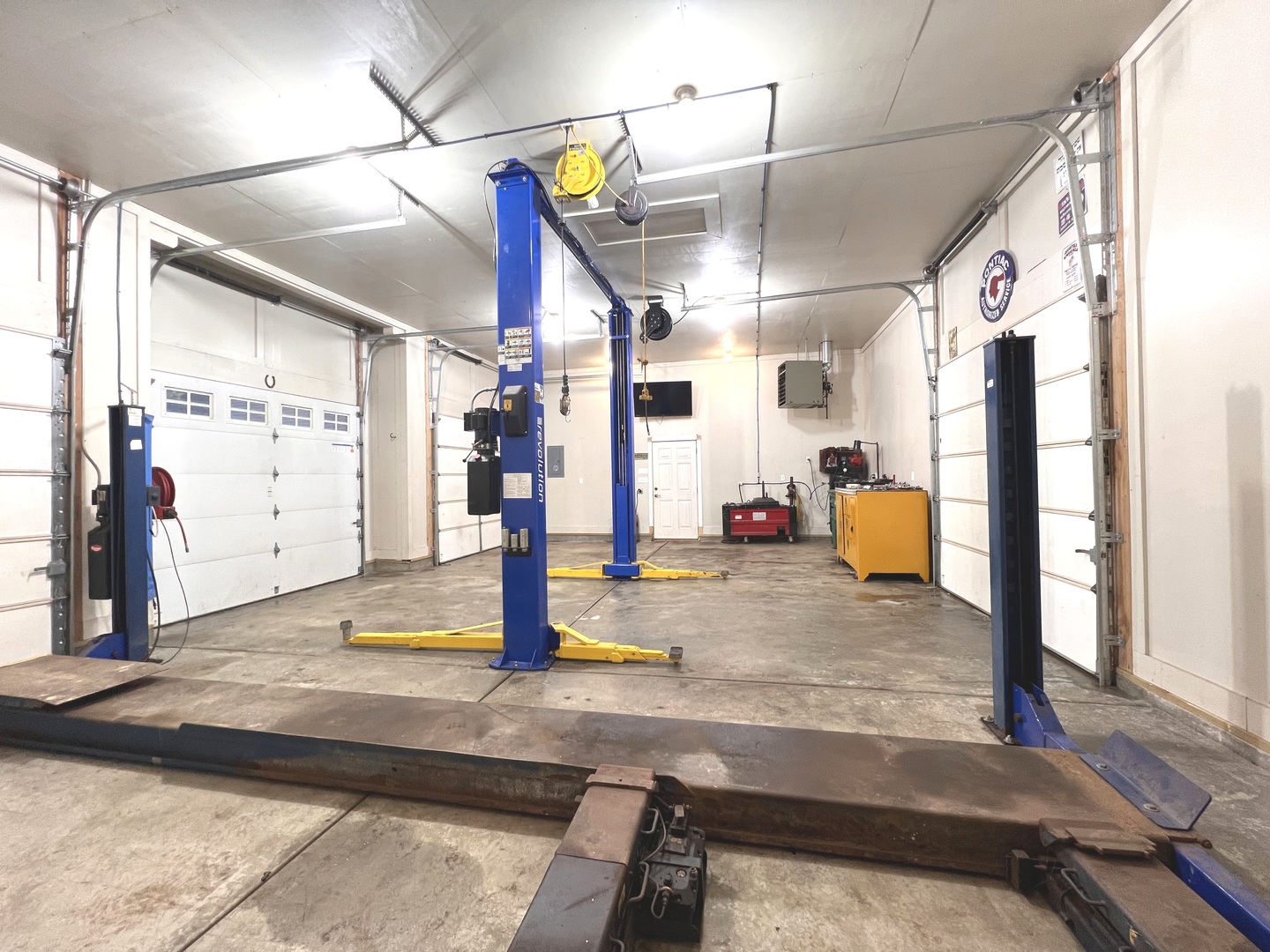 317 E Dearborn Street, Plano, IL 60545