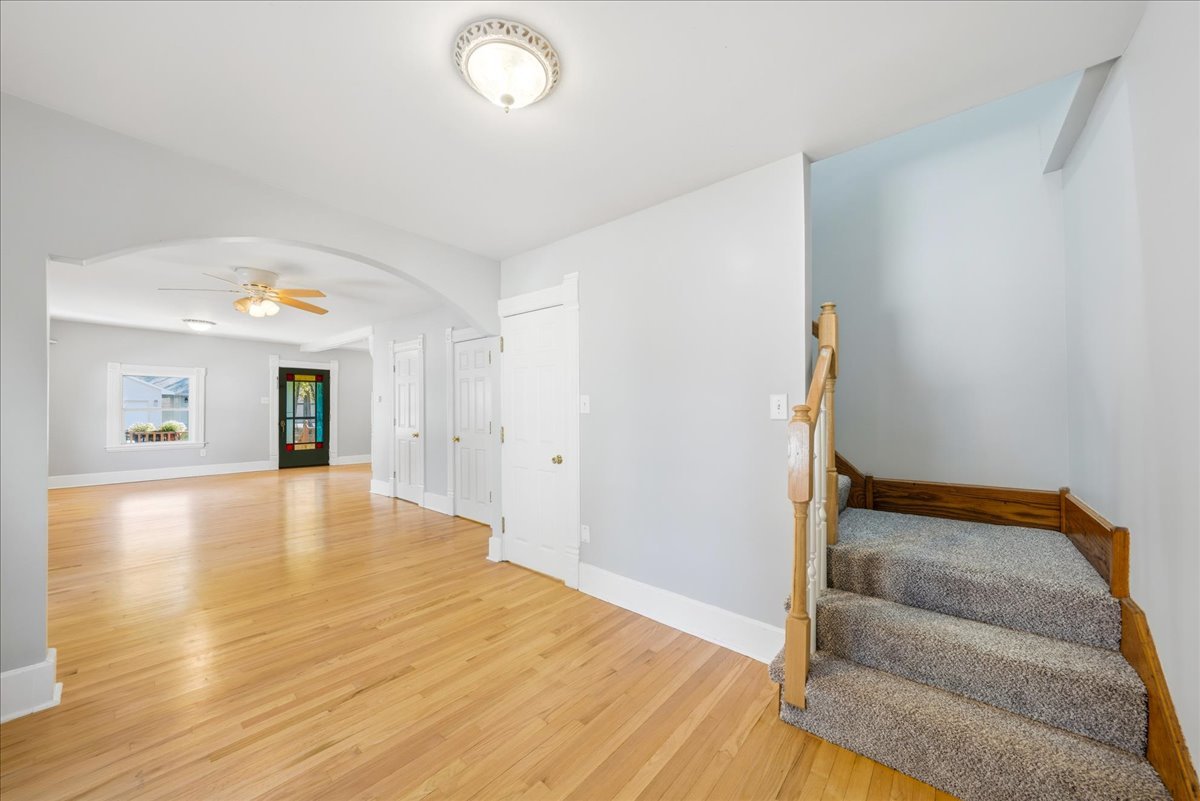 317 E Dearborn Street, Plano, IL 60545