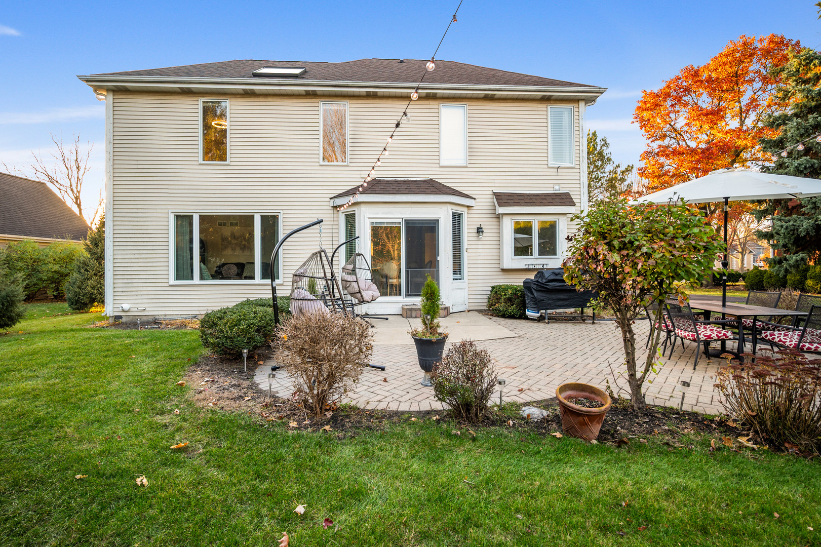 142 N Dixon Drive, Batavia, IL 60510