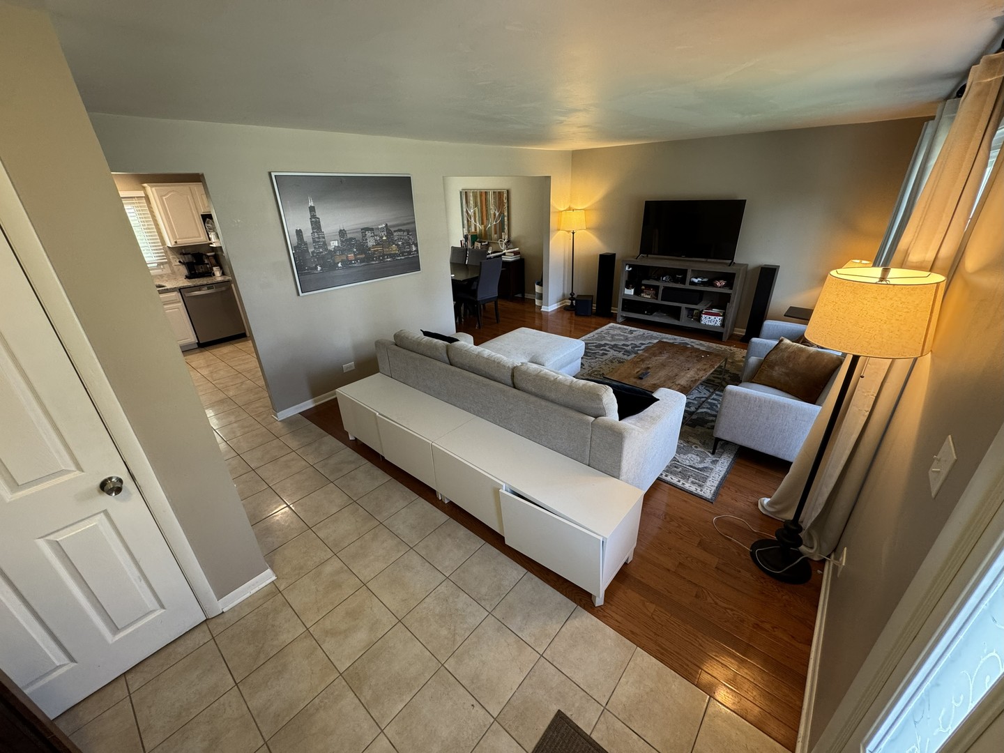 926 Cherry Lane, Lombard, IL 60148