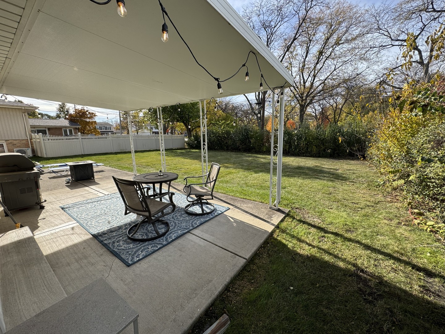 926 Cherry Lane, Lombard, IL 60148