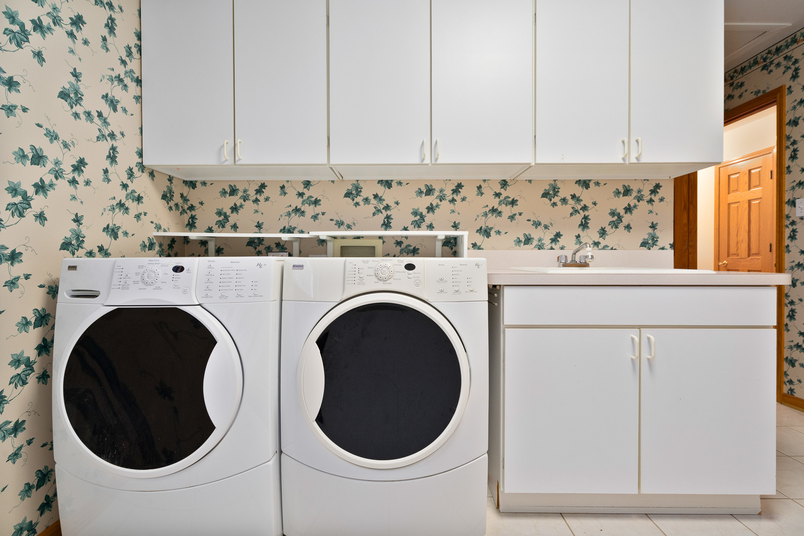 19401 Stonehenge Drive, Mokena, IL 60448