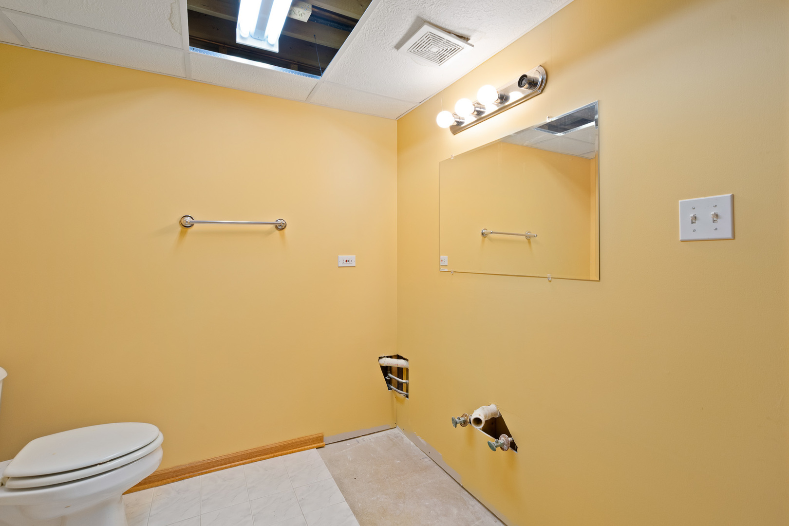 19401 Stonehenge Drive, Mokena, IL 60448