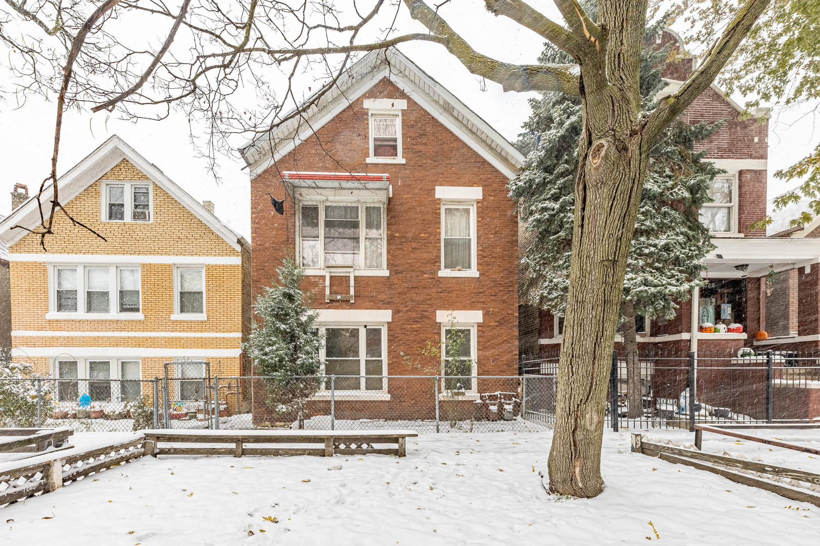 3022 S Homan Avenue, Chicago, IL 60623